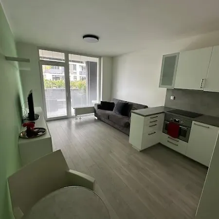 Ahoj Park, Terrace Studio, Private Parking Apartment